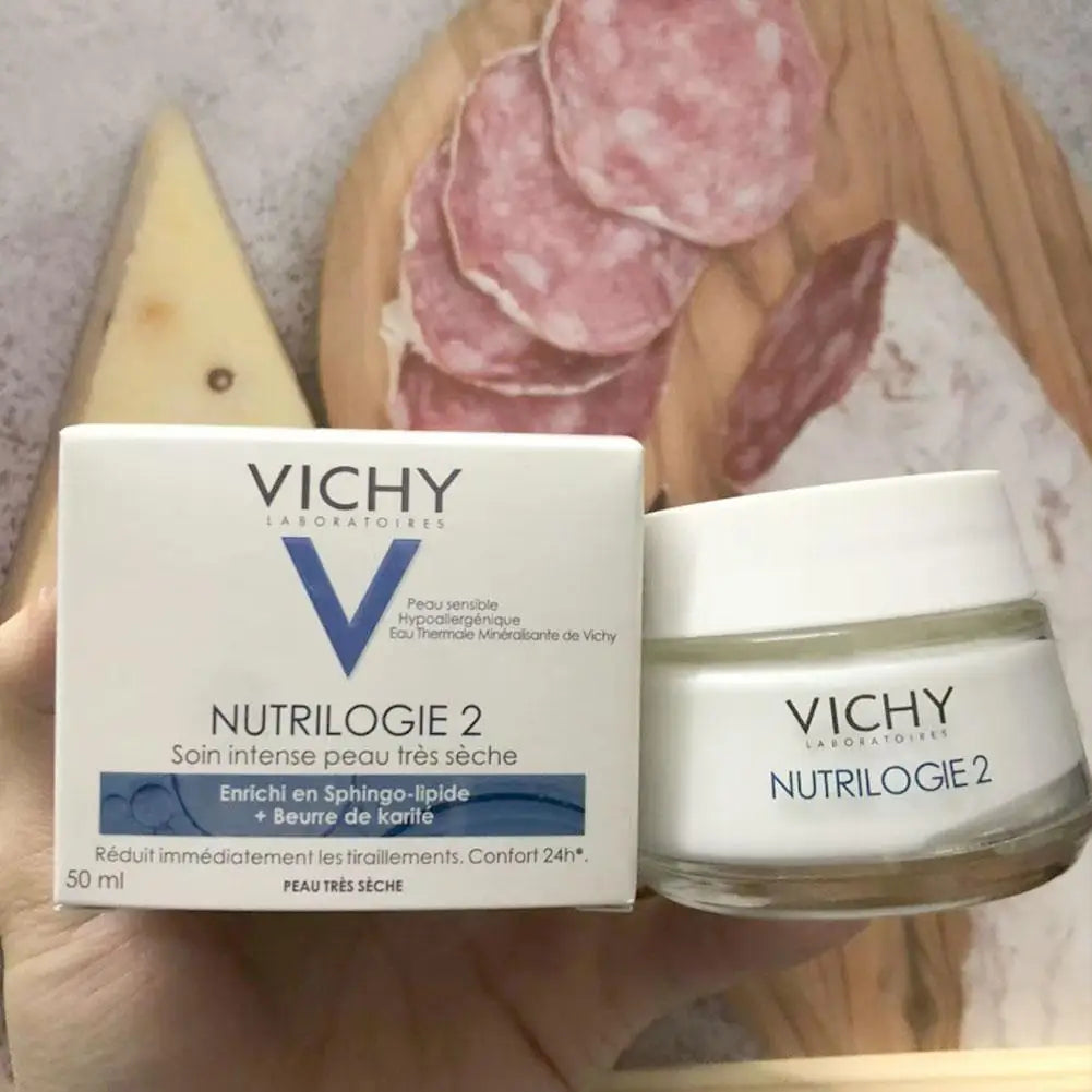 Natural plant extract elastic moisturizing face cream with mild formula, portable and portable